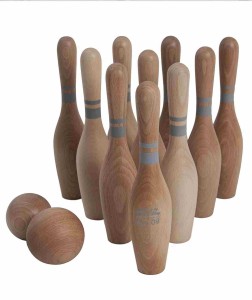 Wooden Story Kręgle Naturalne 22,5 cm - 10 szt., i 2 kule śr. 6,5 i 5,5 cm