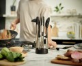 Joseph Joseph Elevate Fusion — zestaw narzędzi kuchennych na stojaku