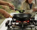 Joseph Joseph Elevate Fusion — zestaw narzędzi kuchennych na stojaku