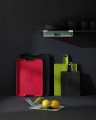 Joseph Joseph Cut&Carve Plus L — deska do krojenia, czerwona