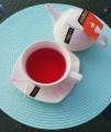 Richmont Duo z herbatą Richmont Peach Lemon i kwiatami